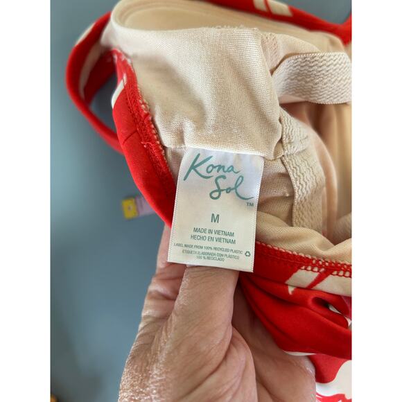 Kona Sol one piece swim suit size M red white floral print cinching on side - Picture 6 of 6